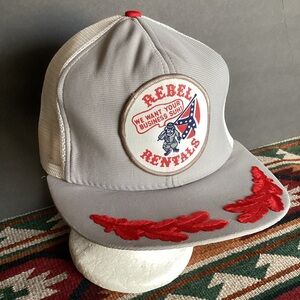 Vintage Reynolds Rebel rentals SnapBack Patch Trucker Hat Made in USA Red leaf
